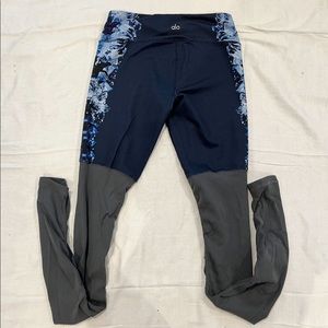 Alo yoga pants